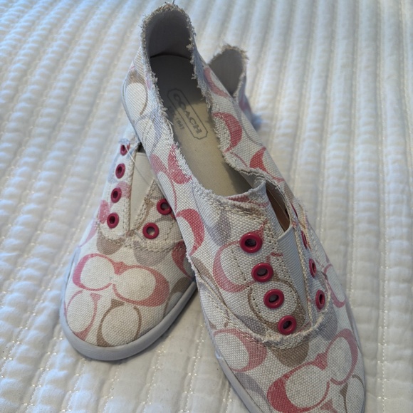 COACH Katie Slip-On Sneakers Pink and Tan Logo No Lace Size 9 - Picture 1 of 6
